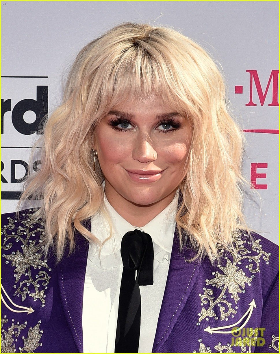 Kesha Brings Ben Folds to Billboard Music Awards 2016! Photo 3663317(02)