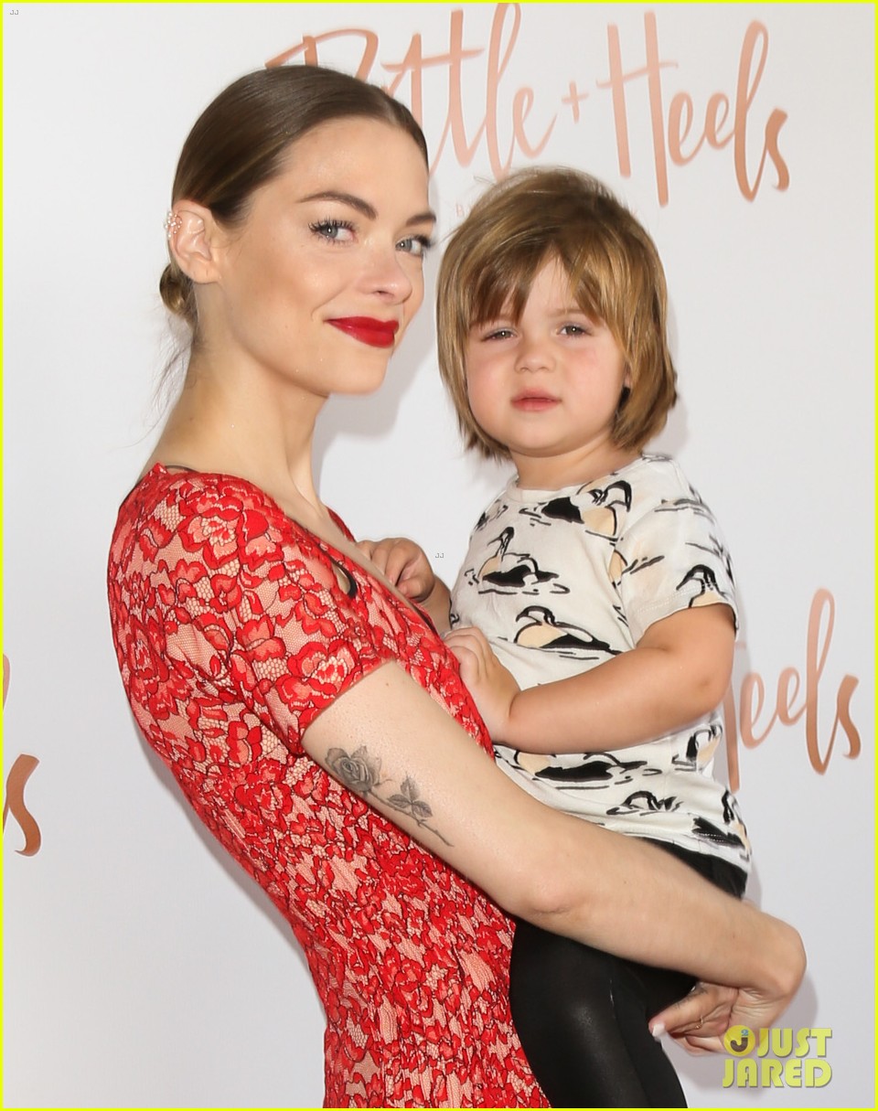 Jaime King Brings Son James Knight to Bottle + Heels Party Photo(02)