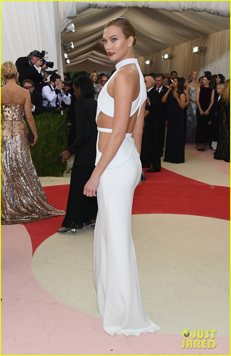 Karlie Kloss Doubles Up Her Looks for Met Gala 2016: Photo 3646524