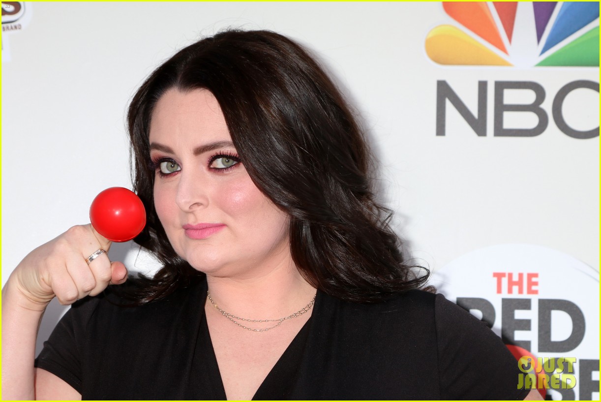 Milo Ventimiglia, Mandy Moore & Sterling K. Brown Team Up For Red Nose