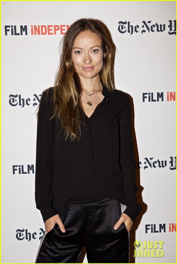 Olivia Wilde Gathers Star-Studded Cast for NYT Live Read!: Photo