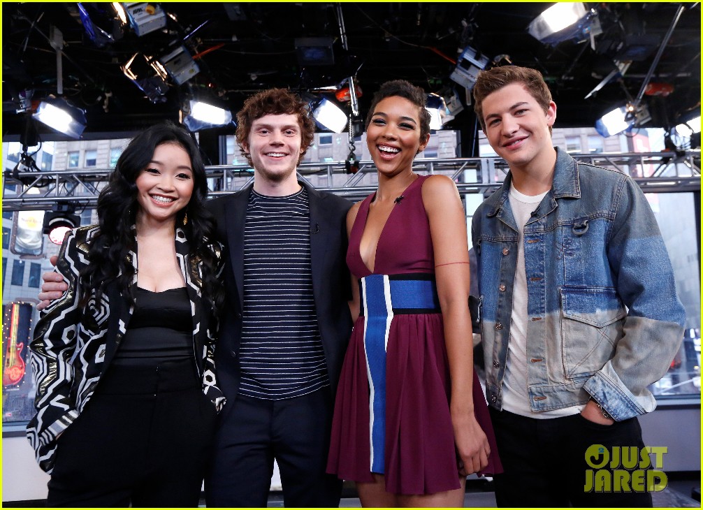 X Men Apocalypse Cast Visit Good Morning America Photo Alexandra Shipp Evan Peters James Mcavoy Lana Condor Tye Sheridan X Men Pictures Just Jared