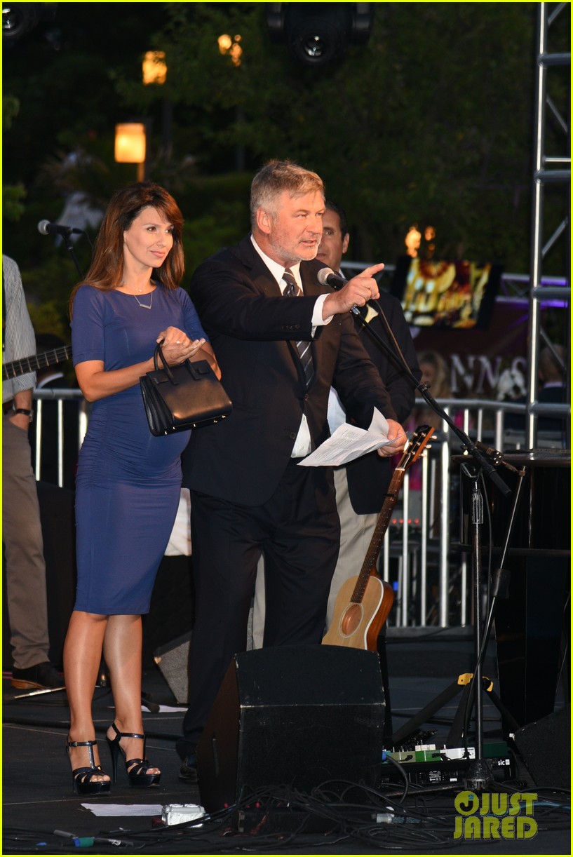 Photo alec baldwin gets support from wife hilaria at long island