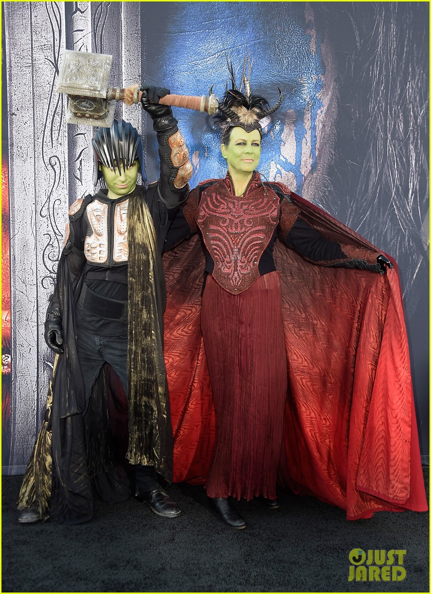 Photo jamie lee curtis cosplay warcraft premiere 15 Photo 3675412
