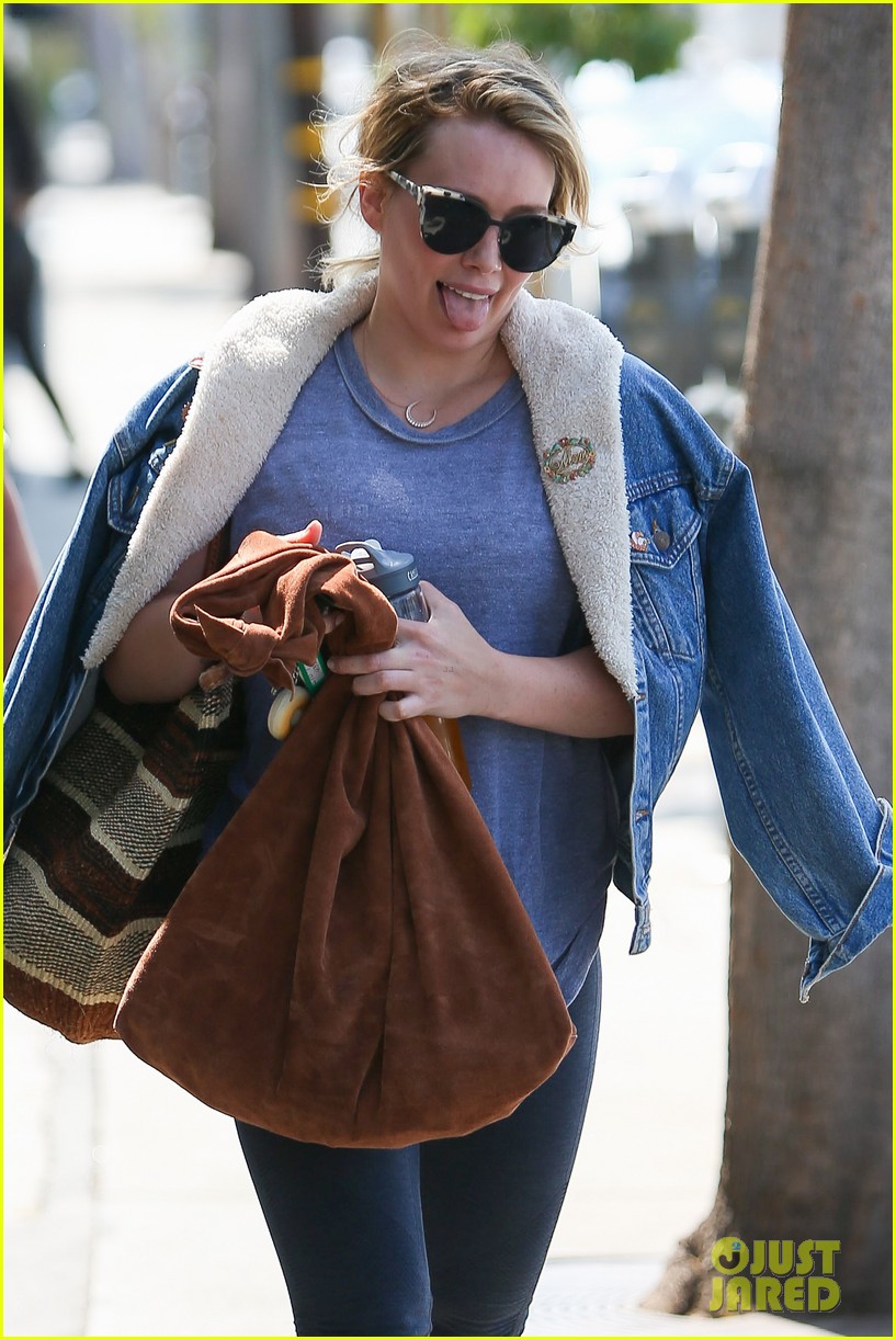 Photo: hilary duff leaves gym los angeles 05 | Photo 3671054 | Just