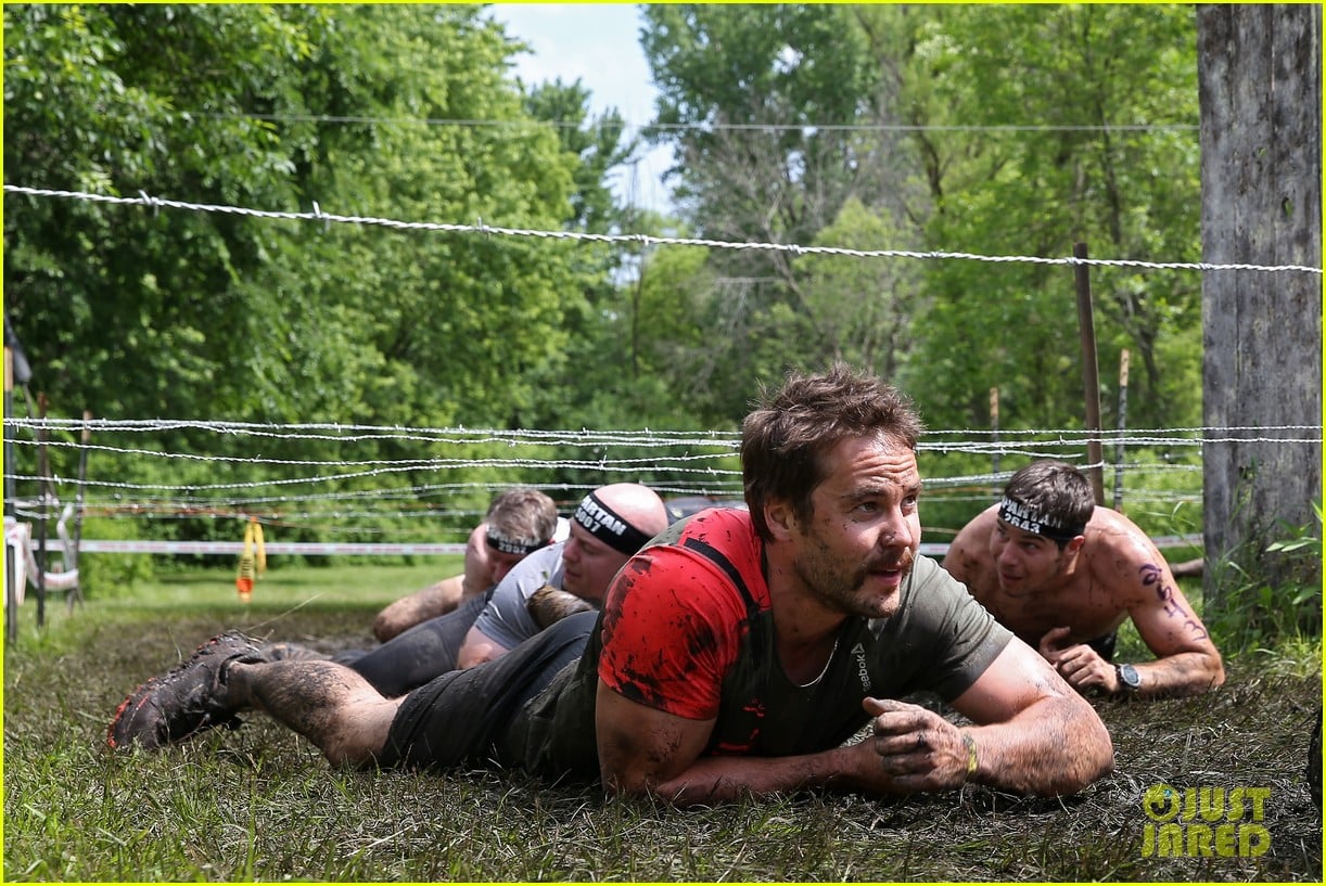 'Friday Night Lights' Cast Reunites for Spartan Super Race! Photo