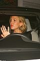kate hudson steps out for dinner after vacation with amy schumer 19