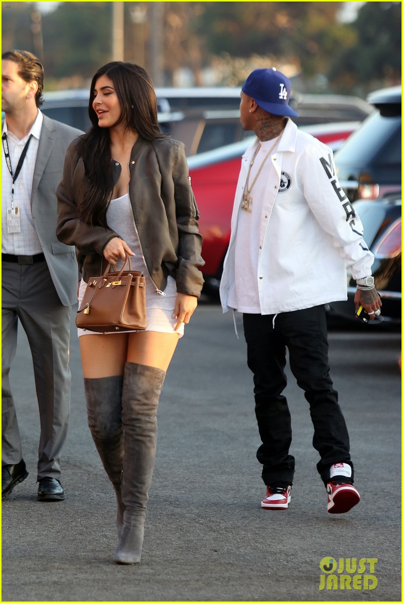 Kylie Jenner & Tyga Couple Up at Kanye West Show in LA Photo 3691225(01)
