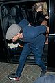 leonardo dicaprio spends the night out with female friends 05
