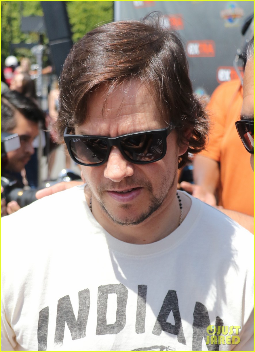 Mark Wahlberg Celebrates His 45th Birthday Today!: Photo 3674161 | Mark