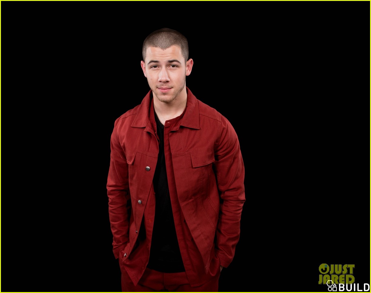 Photo nick jonas red suit aol build appearance 28 Photo 3684354 Just Jared
