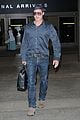 brad pitt returns home to l a after le mans 24 hours 06