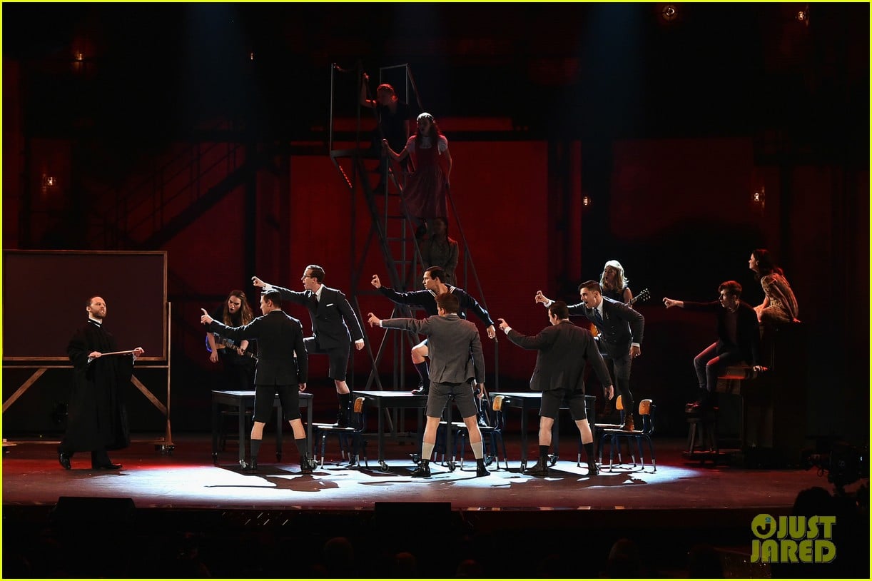 'Spring Awakening' Cast Reunites for Tony Awards 2016 Performance ...