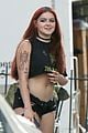 ariel winter wears crop top shorts for new movie 02