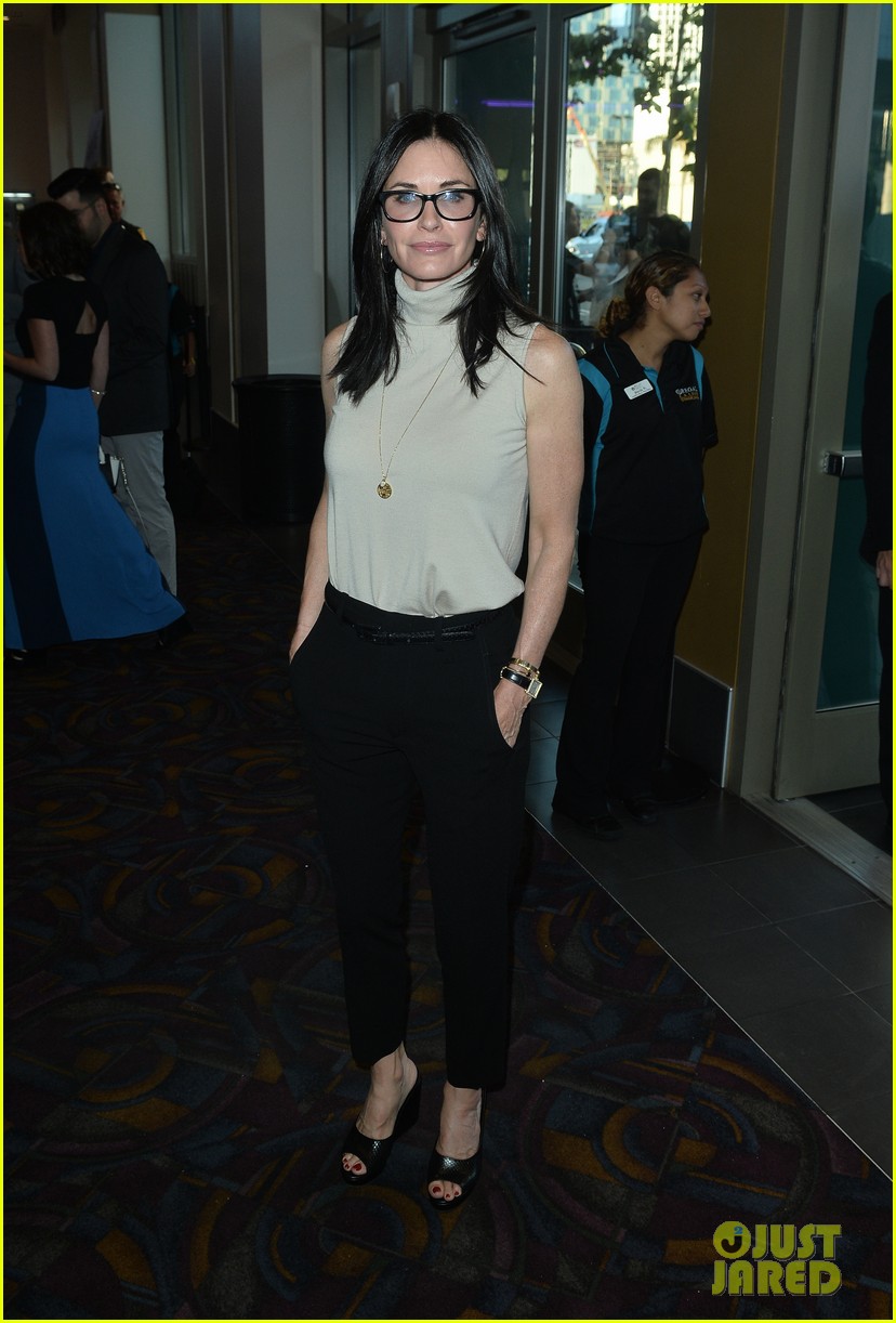 Courteney Cox Directs Foy Vance Music Video, Starring Daughter Coco