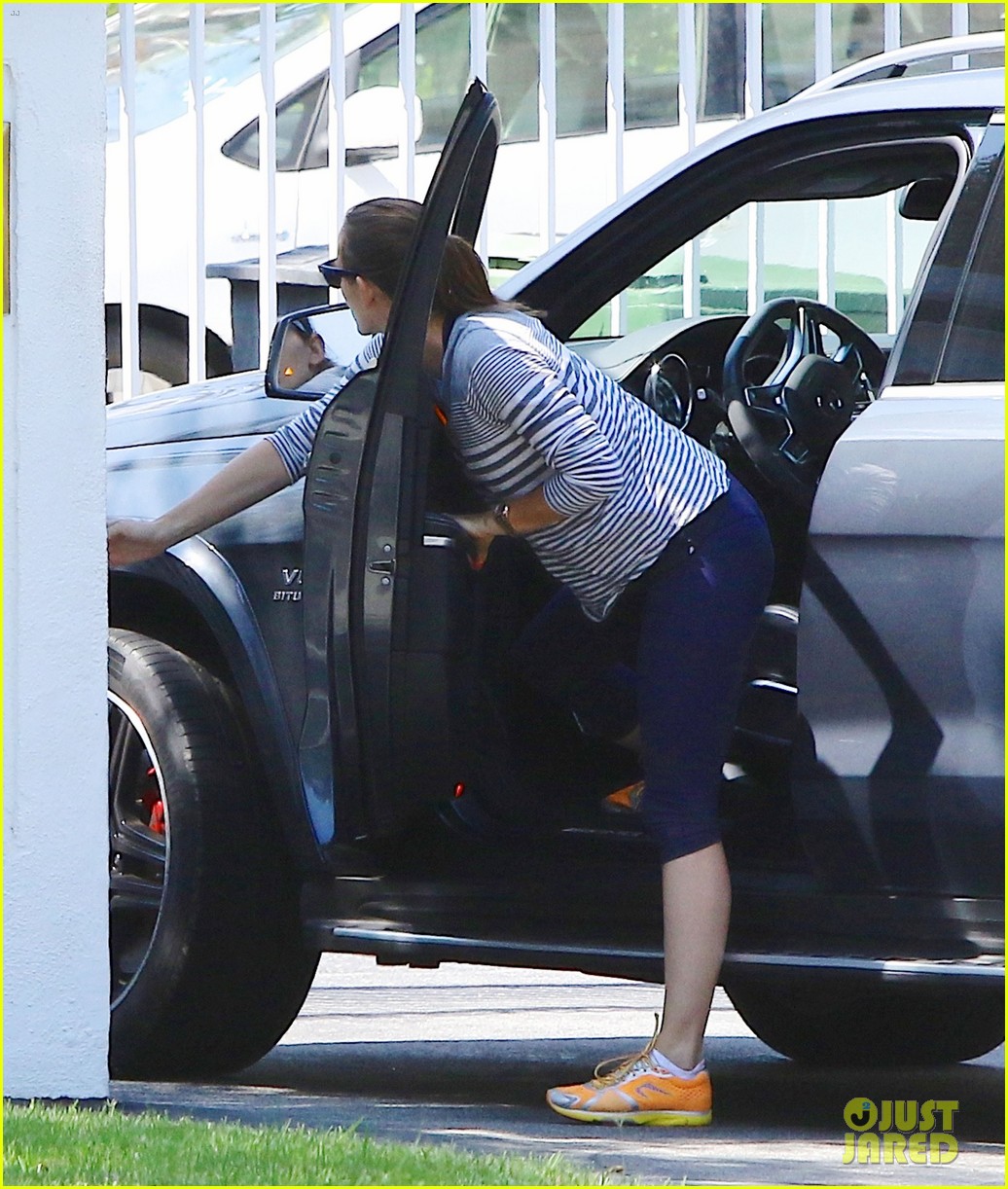 Jennifer Garner is 'Thrilled' to Voice a Llama in Netflix Animated