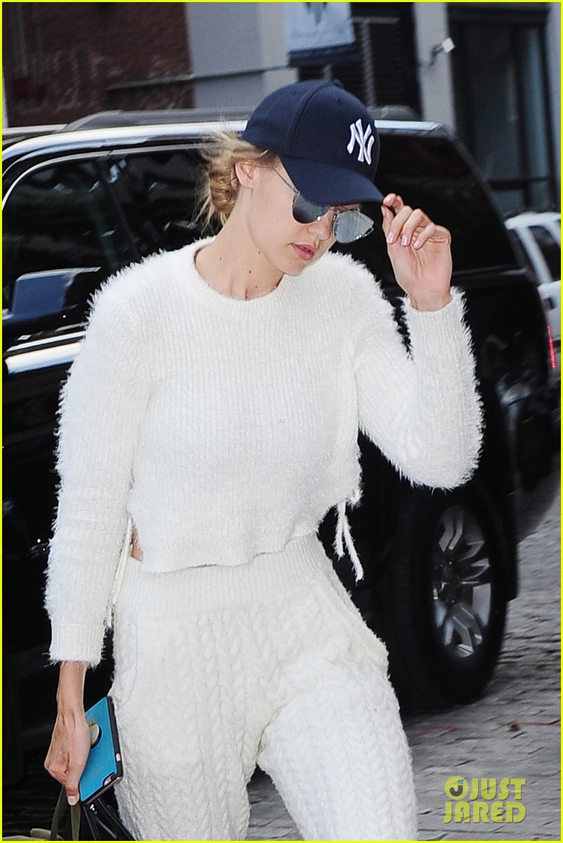Gigi Hadid Wearing a Yankees Hat