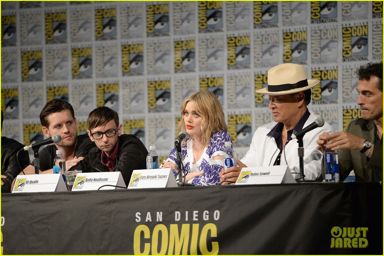 Bella Heathcote Teases 'Man in the High Castle' Season 2 At Comic-Con