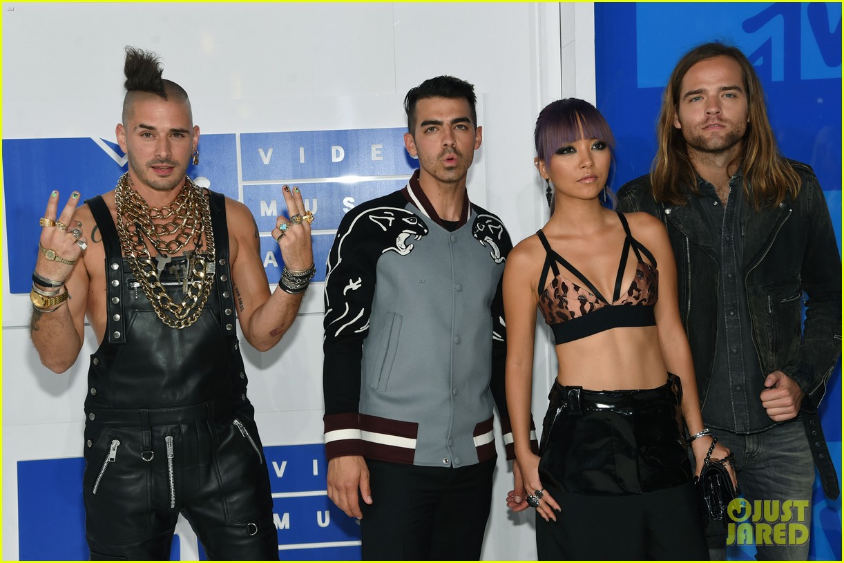 DNCE is Best New Artist Nominee at MTV VMAs 2016 Photo 3743840 Joe