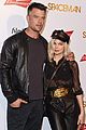 josh duhamel gets support from fergie at spaceman premiere 02
