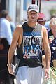 taylor hill hangs with boyfriend michael stephen shank after returning from paris 04