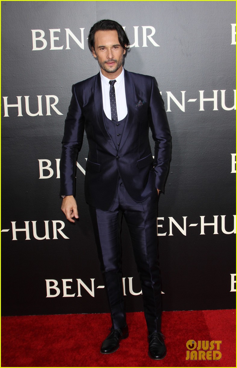 Jack Huston & Rodrigo Santoro Bring Their Partners To 'BenHur' L.A
