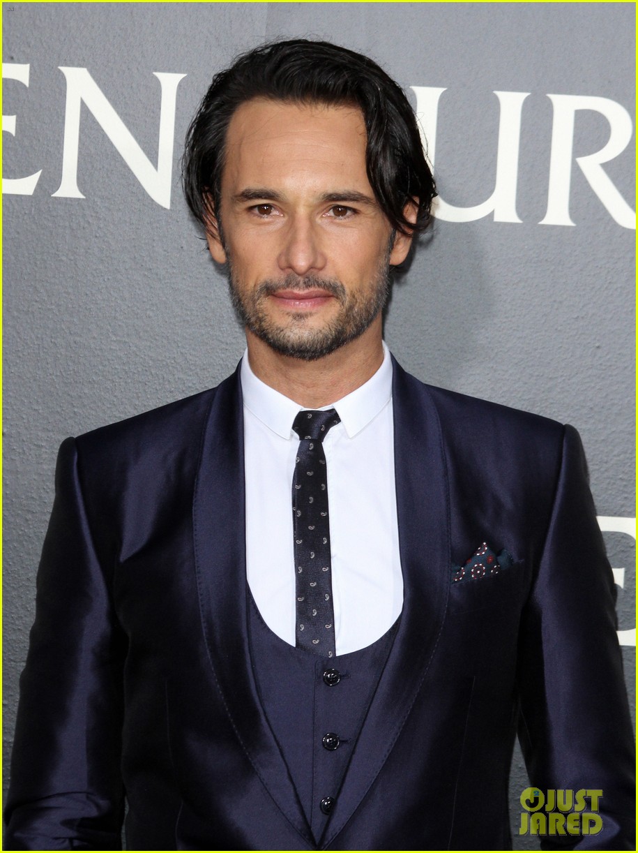 Jack Huston & Rodrigo Santoro Bring Their Partners To 'BenHur' L.A