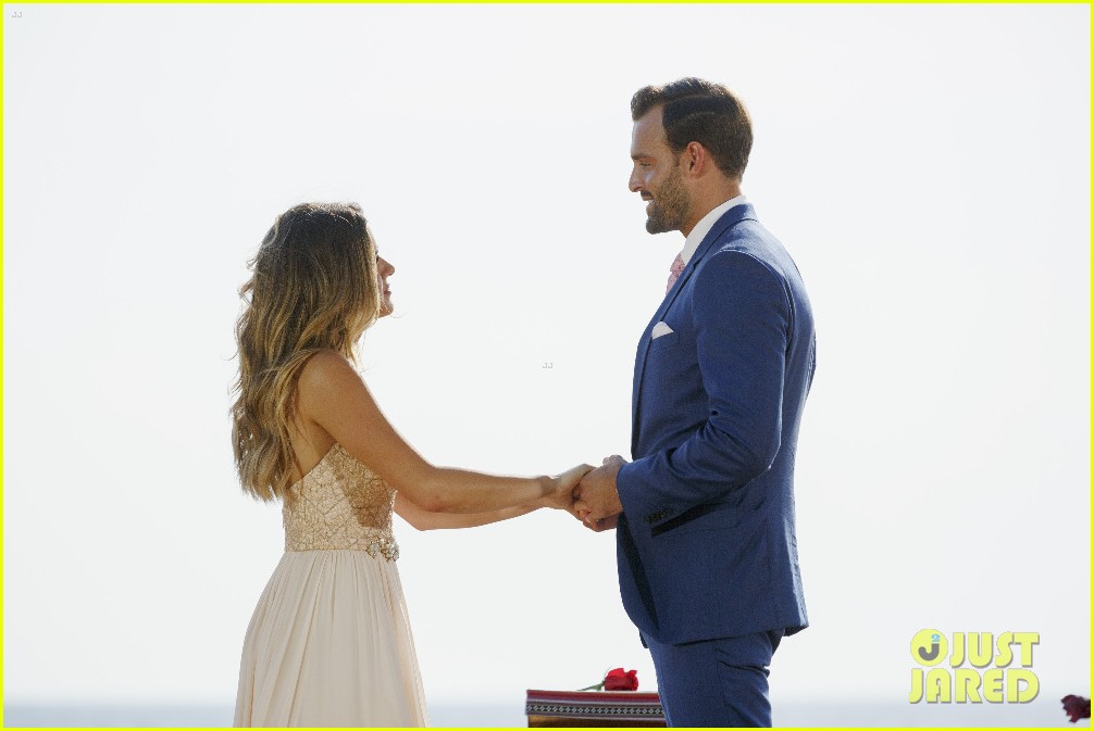 The Bachelorette's JoJo Fletcher Explains to Robby Hayes Why She Chose