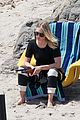 january jones takes a break on the set of last man on earth 03