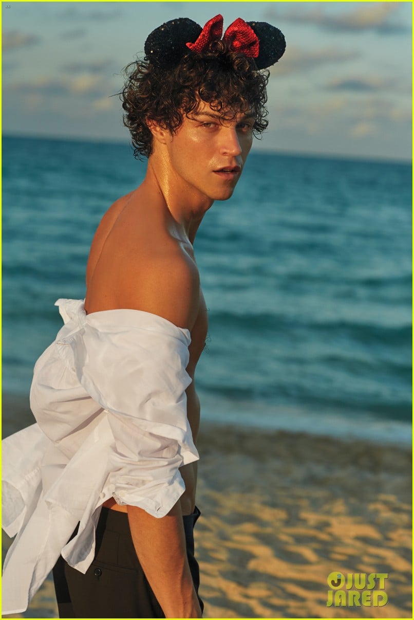 Miles McMillan Slays His Cover Shoot with 'The Daily Summer' Magazine - See the Pics!: Photo