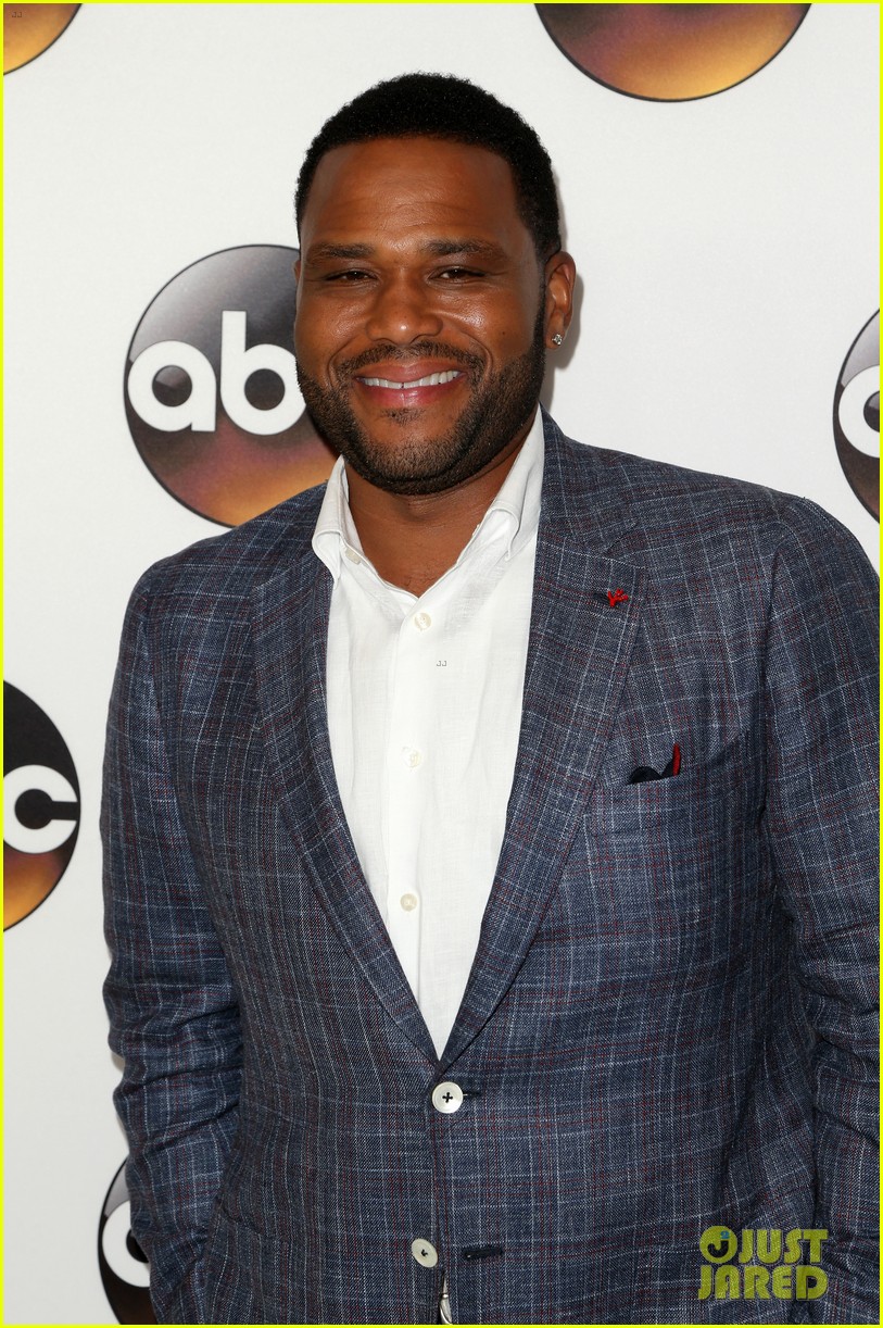 Tracee Ellis Ross & 'Blackish' Creator Kenya Barris Are 'Tired Of