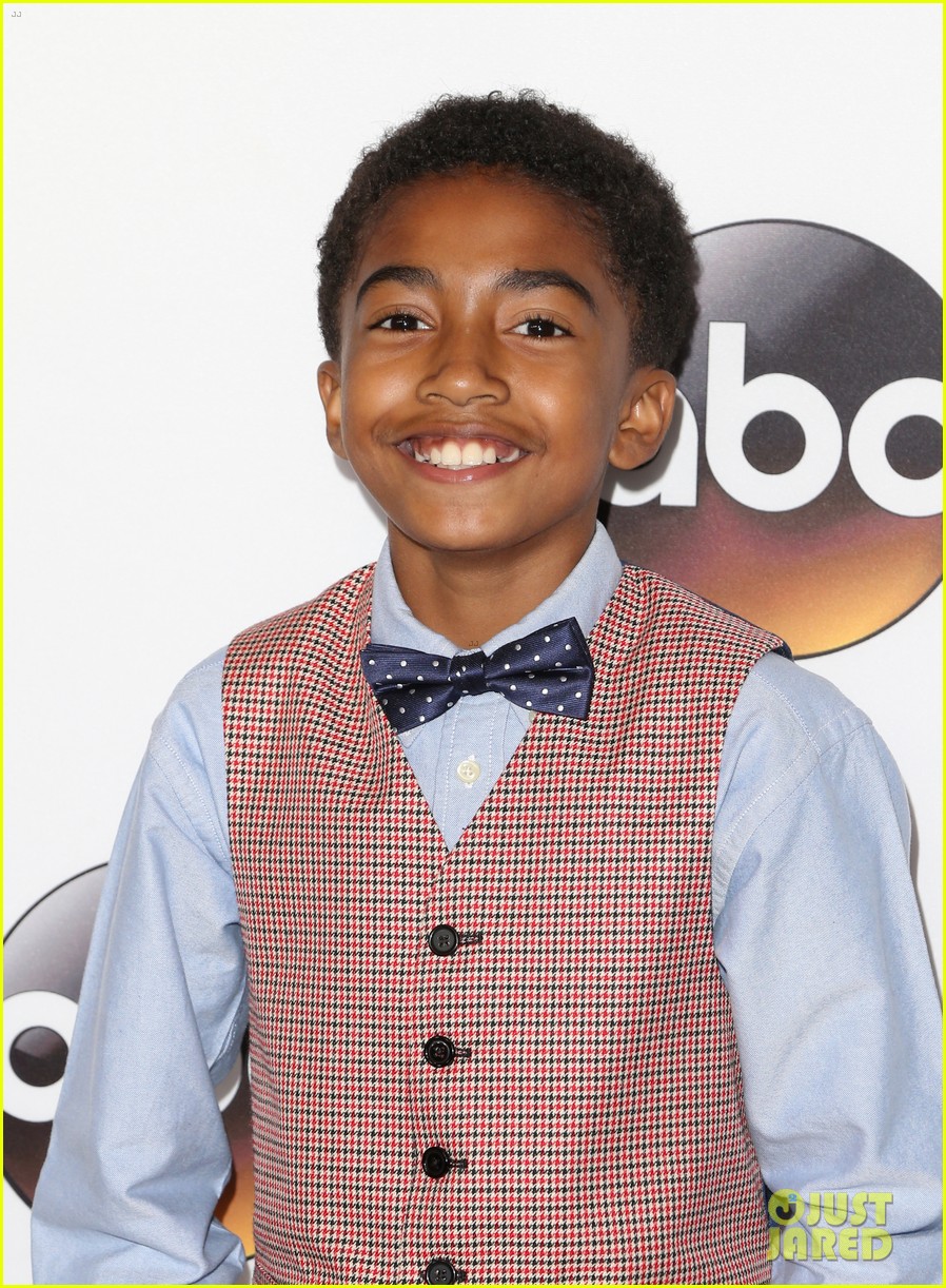 Tracee Ellis Ross & 'Blackish' Creator Kenya Barris Are 'Tired Of