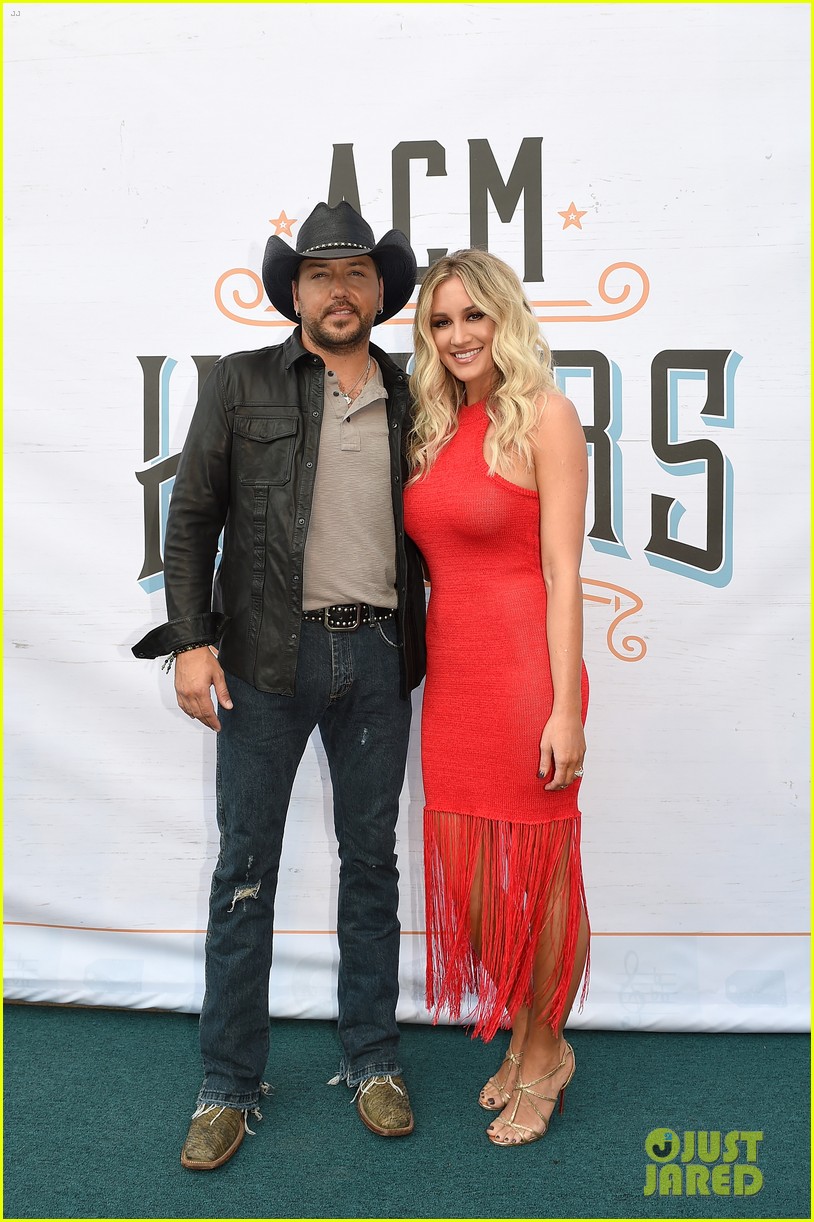 Blake Shelton, Miranda Lambert & Alicia Keys Celebrate ACM Honors 2016