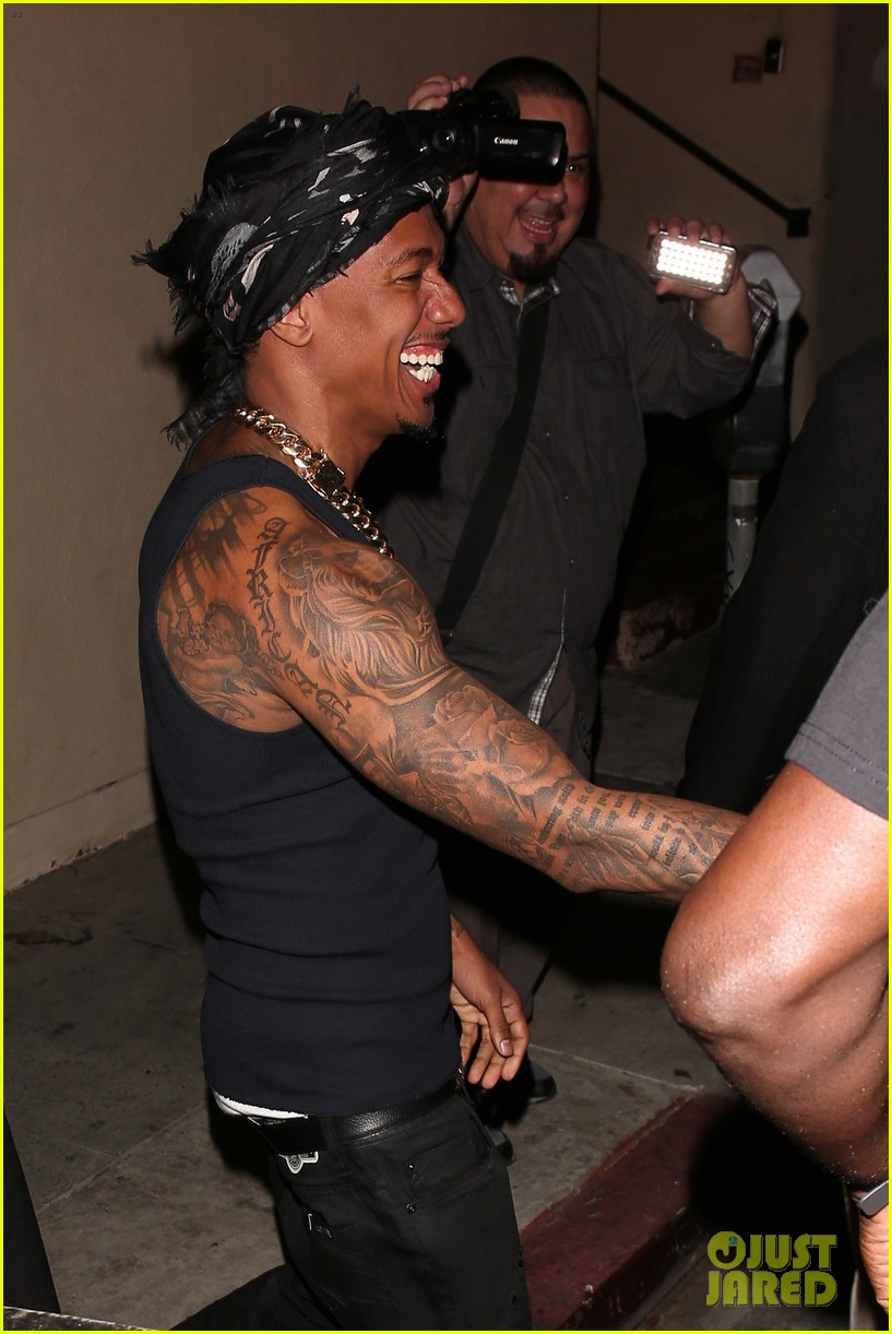 Nick Cannon Spotted on Date Night with TLC's Chilli! Photo 3761161