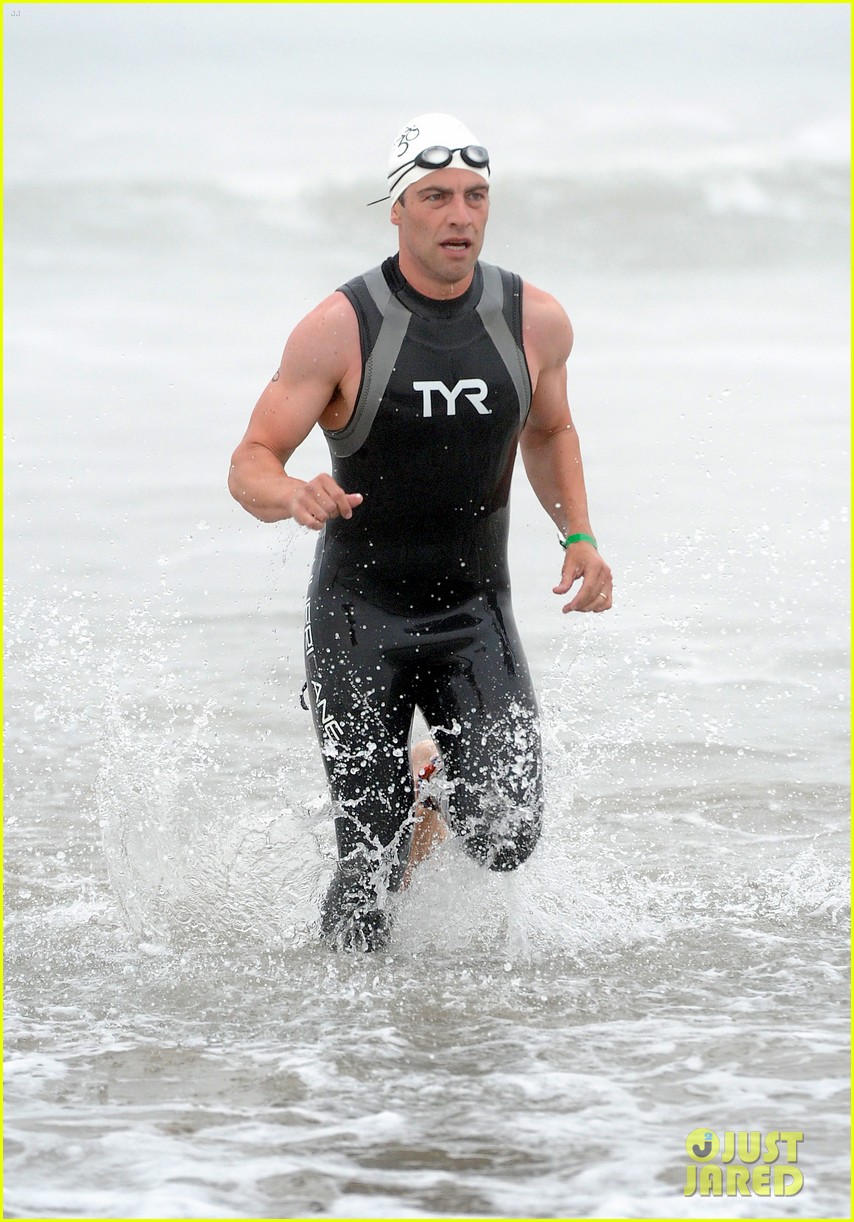 Photo james marsden zac efron among celebs malibu triathlon 26 Photo
