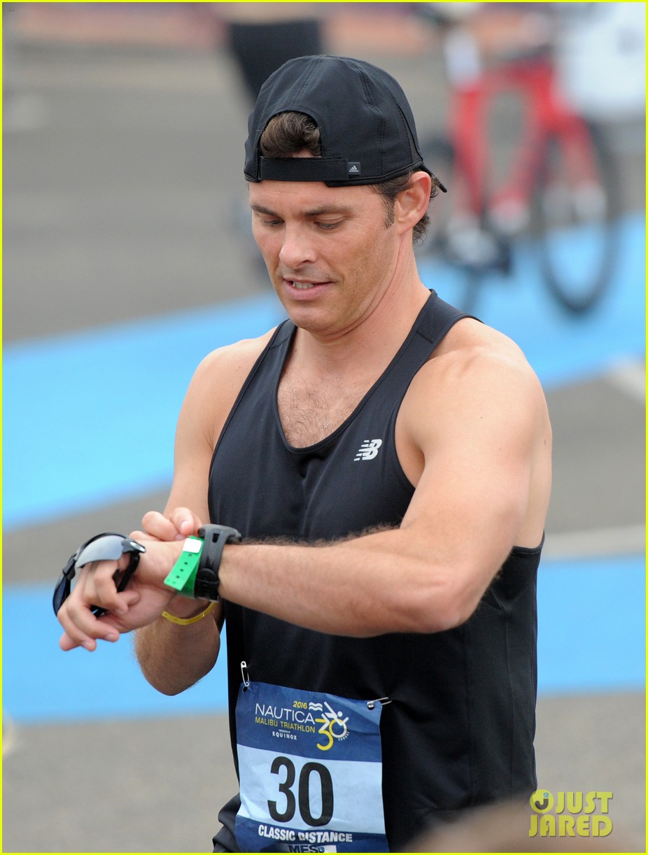 Photo james marsden zac efron among celebs malibu triathlon 52 Photo