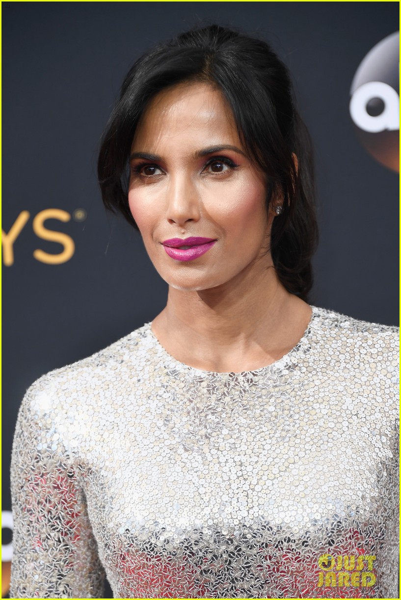 Heidi Klum & Padma Lakshmi Go Glam for Emmy Awards 2016 Photo 3763809(00)