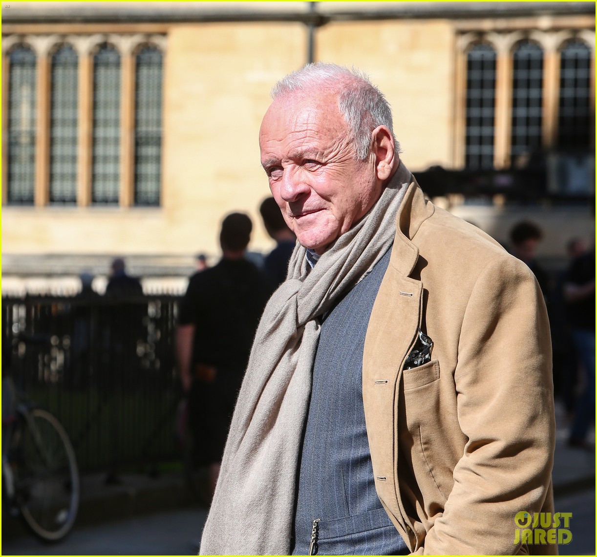 Anthony Hopkins & Laura Haddock Film New Scenes for 'Transformers 5' in