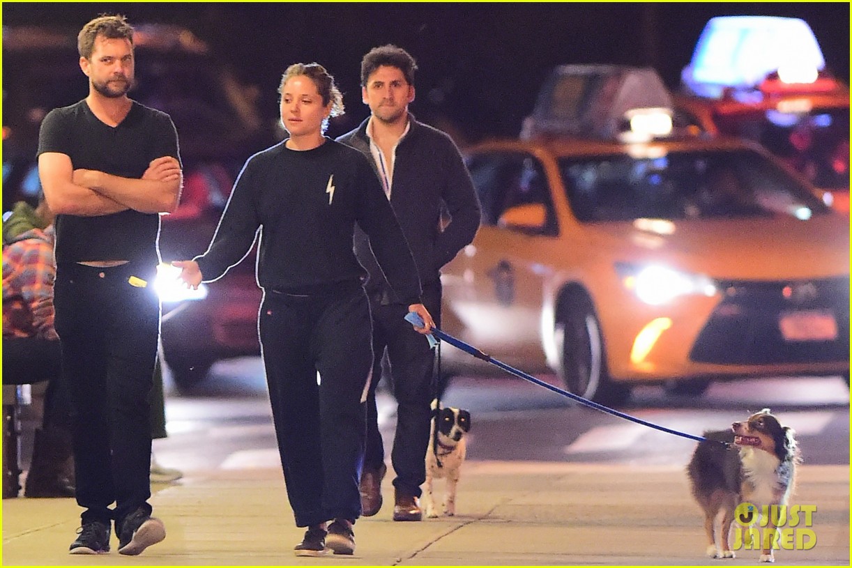 Joshua Jackson & Margarita Levieva Go for Late Night Dog Walk Photo