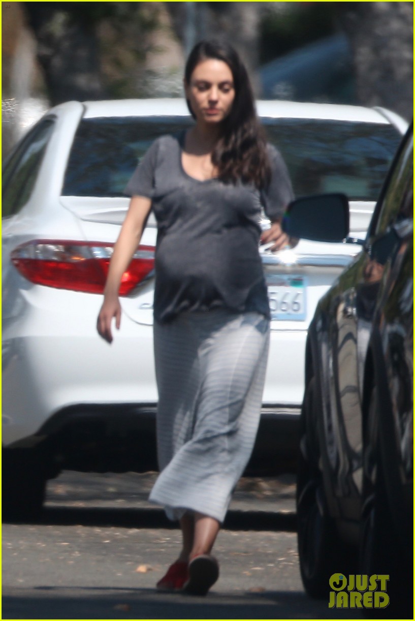 Mila Kunis Puts Her Baby Bump on Display in Burbank Photo 3766384