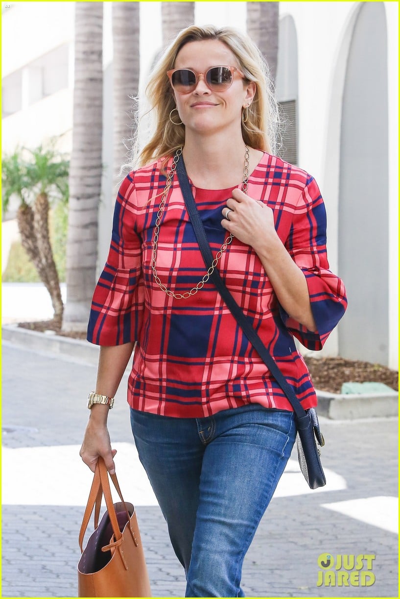 Reese Witherspoon & Matthew McConaughey Premiere 'Sing' at TIFF 2016