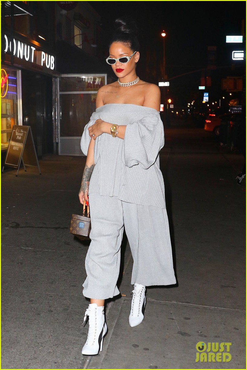 Rihanna Will Champion Education Around the World in New Role: Photo