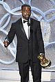 sterling k brown courtney b vance emmys 2016 11