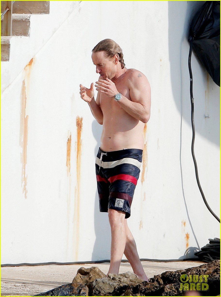 Owen Wilson Goes Shirtless & Bares Fit Body in France: Photo 3770583 Owen Wilson, Shirtless