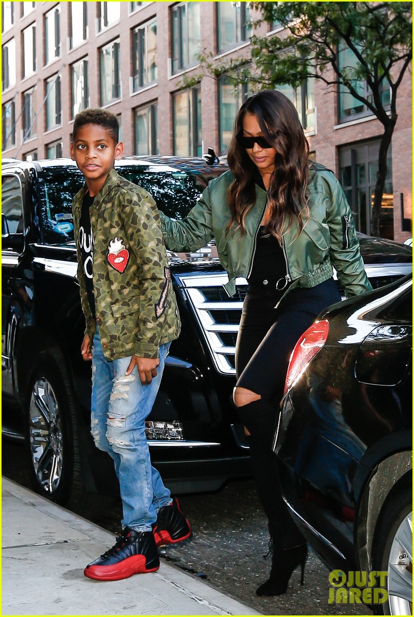 Kim Kardashian's BFF Jonathan Cheban Gives Update After Gunpoint