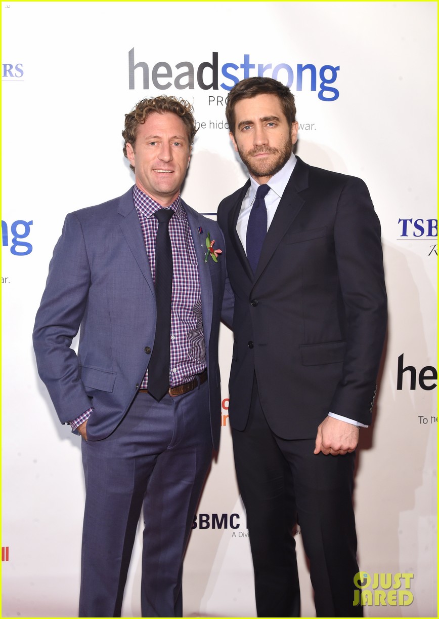 Jake Gyllenhaal, Adam Driver & More Help Fundraise for Veterans at The