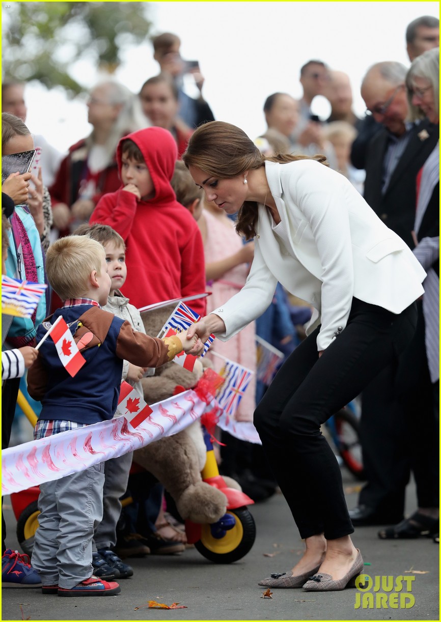 Kate Middleton & Prince William's Canada Visit Leads to 100,000