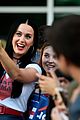 katy perry visits unlv dorms to urge students to vote for hillary clinton 30