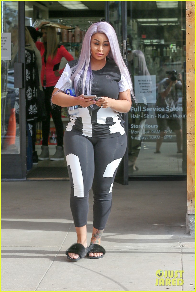 Blac Chyna Steps Out Days After Giving Birth to Dream Photo 3811938