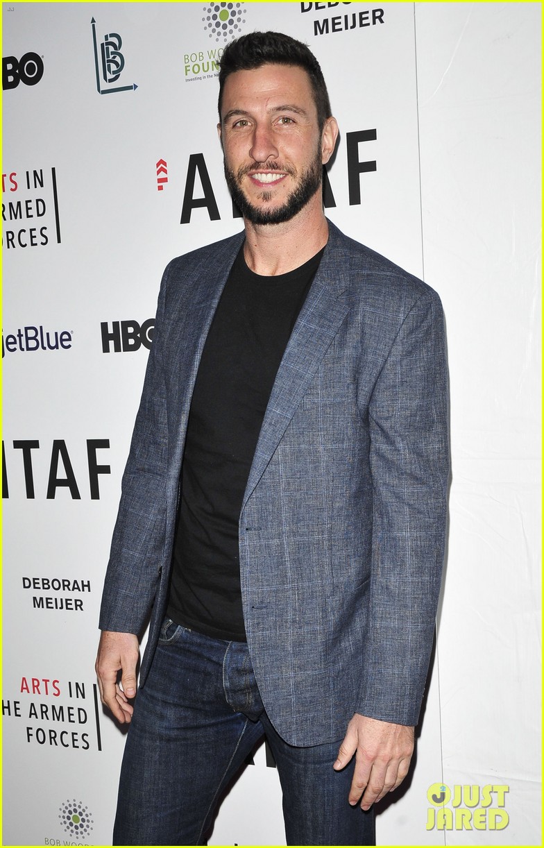 Keri Russell & Pablo Schreiber Join Adam Driver On Stage At Arts in the
